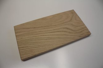 prkénko 31,5x17cm, hladké, dub