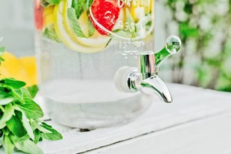 ND-kohout+těsnění láhve 4,0l sklo