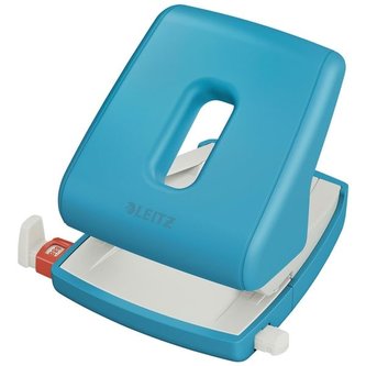 Děrovačka "Cosy", modrá, 30 listů, LEITZ 50040061