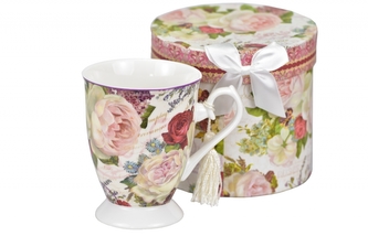 Porcelánový hrnek na stopce Paeonia 300 ml v dárkové krabičce