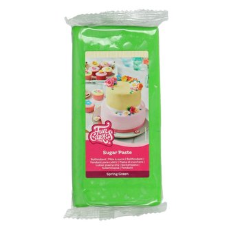 Zelený fondán spring green FunCakes, 1 kg