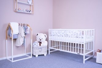 Dětská postýlka New Baby BASIC standard bílá Dětská postýlka New Baby BASIC standard bílá