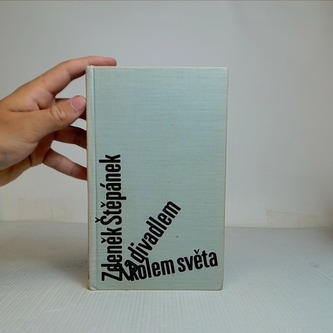 Za divadlem kolem světa