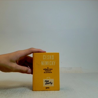 Česko Německý a Německo Český slovník na cesty