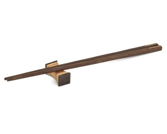 Jídelní hůlky Thai s držákem B