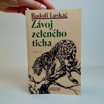 Závoj zeleného ticha