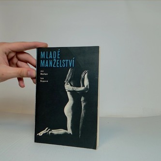 Mladé manželství