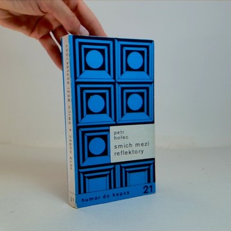 Smích mezi reflektory