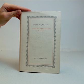 Divadelní referáty a stati