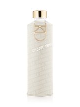 EQUA Mismatch Choose Yourself 750 ml designová luxusní ekologická skleněná lahev na pití s obalem z umělé kůže