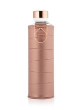EQUA Mismatch Bronze 750 ml designová luxusní ekologická skleněná lahev na pití s obalem z umělé kůže