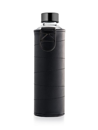 EQUA Mismatch Graphite 750 ml designová luxusní ekologická skleněná lahev na pití s obalem z umělé kůže