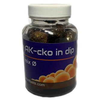 - Boilies AK-cko v dipu 150ml mix Ø