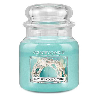 Svíčka ve skleněné dóze Country Candle, "Baby it is cold outside", 453 g