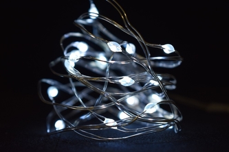 Světelný řetěz s časovačem 100 cm, 20LED studené bílé světlo