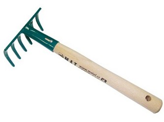 hrabičky 6 hrotů S NÁSADOU 27cm PROFI český výrobek hrabičky 6 hrotů S NÁSADOU 27cm PROFI český výrobek