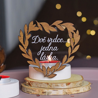 Svícen srdce - "Dvě srdce, jedna láska."