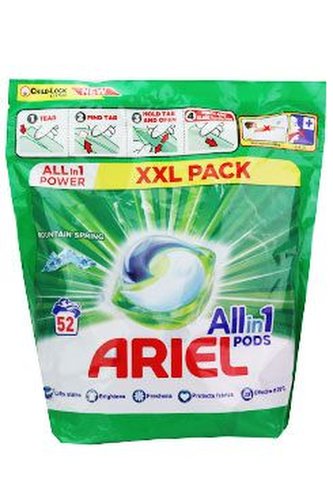 Prací prostředek Ariel Mountain Spring kapsle 52ks