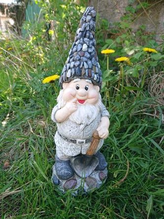 Trpaslík kamínková čepička menší