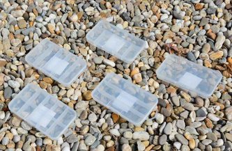 Krabička 16,5x9,5x2,5cm, 10 přihrádek 10 priehradky