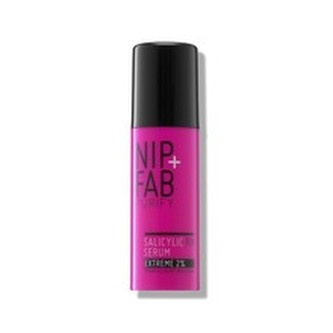 NIP + FAB Pleťové sérum Salicylic Fix (Extreme 2% Serum) 50 ml woman