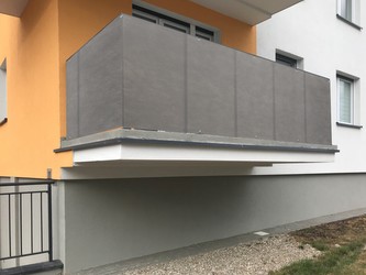 Balkonová zástěna OSLO šedá, 90 cm x 400 cm rozteč 25 cm MyBestHome