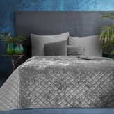 Přehoz na postel LUCAS 220x240 cm stříbrná Mybesthome