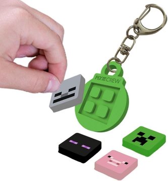 Přívěsek na klíče Minecraft 8cm + pixely na kartě