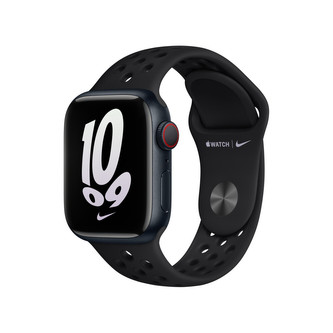 Apple Watch 41mm černo/černý Nike sportovní řemínek Apple Watch 41mm černo/černý Nike sportovní řemínek