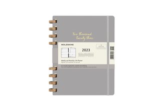 Moleskine Spirálový plánovací zápisník 2023 šedý XL